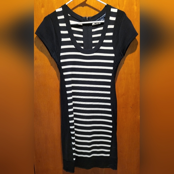 French Connection Dress Womens Size 8  Striped Knit Dani Bodycon Stretch Zipper - Picture 5 of 6